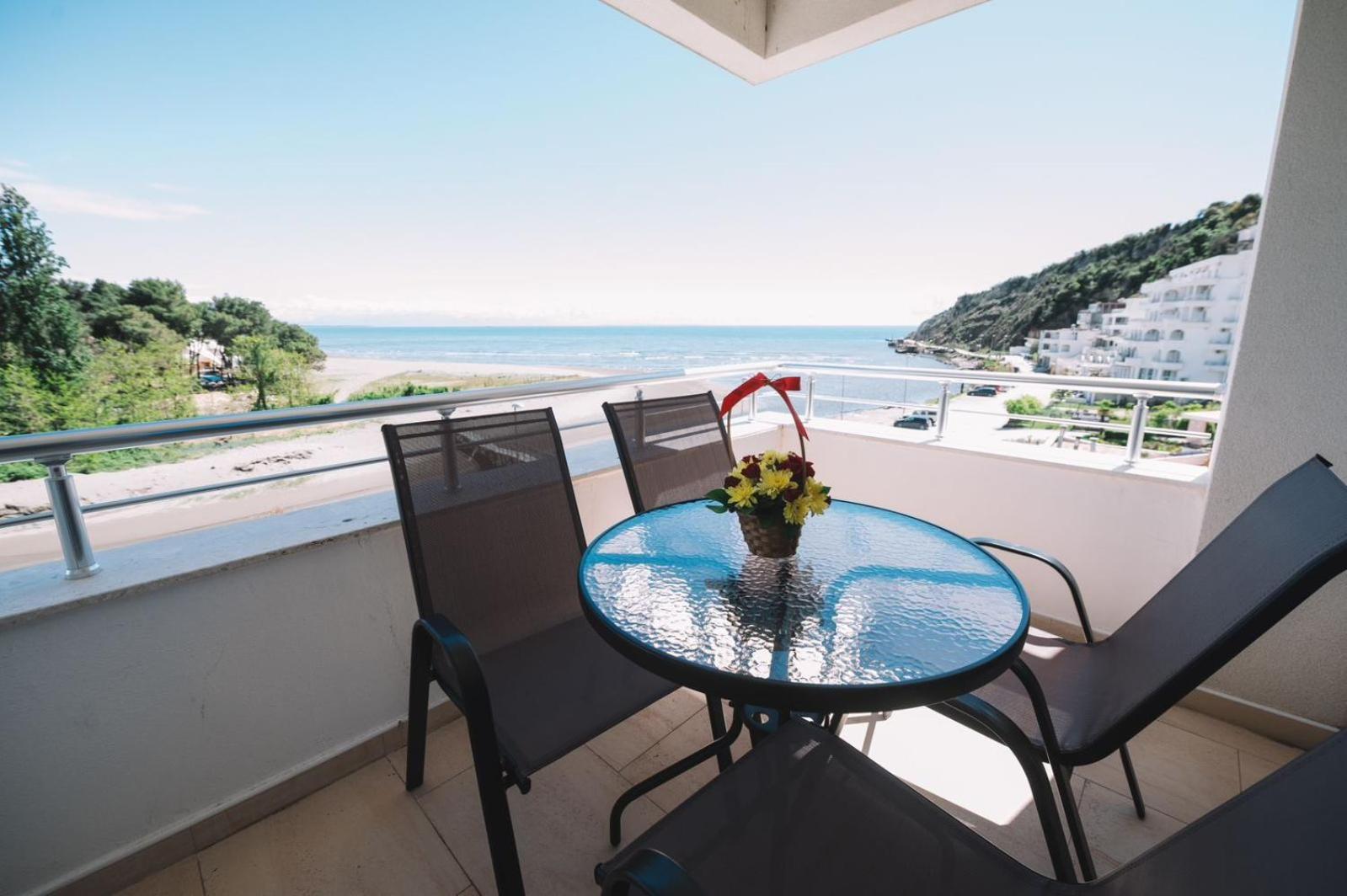 Apartments Art Ulcinj Extérieur photo