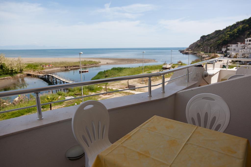 Apartments Art Ulcinj Extérieur photo