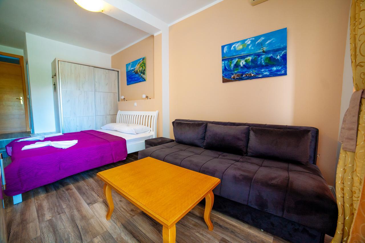 Apartments Art Ulcinj Extérieur photo