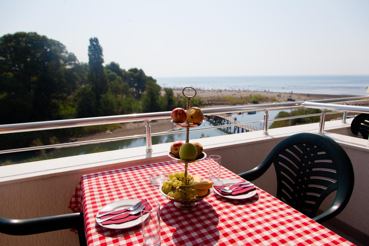 Apartments Art Ulcinj Extérieur photo