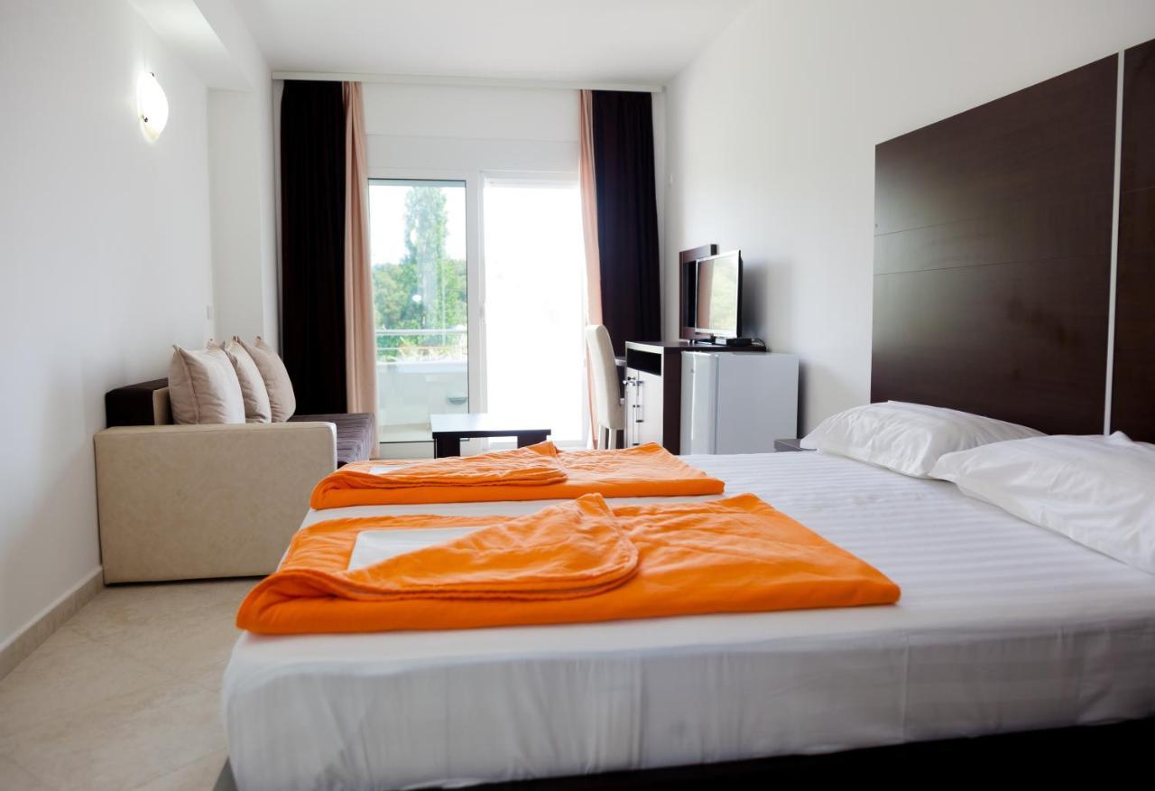 Apartments Art Ulcinj Extérieur photo