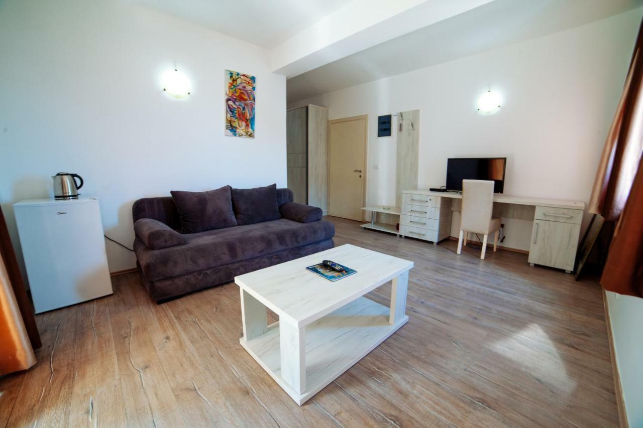 Apartments Art Ulcinj Extérieur photo